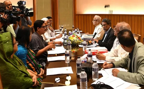 জাতীয় ঐকমত্য প্রতিষ্ঠায় সবাইকে কাজ করতে হবে : ড. আলী রীয়াজ