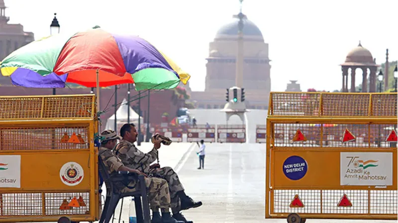 দিল্লিতে রেড অ্যালার্ট জারি