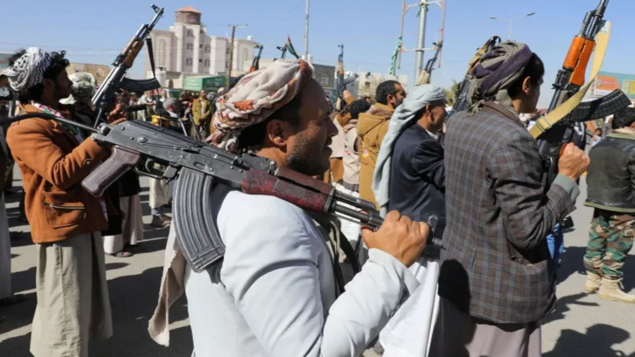 ইরানে যুক্তরাষ্ট্রের হামলা, যুদ্ধ শুরু হলো মাত্র: হুথি