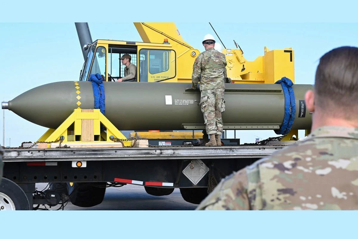 শুধু ফরদোতেই ১২টি ‘বাংকার বাস্টার’ বোমা ফেলেছে যুক্তরাষ্ট্র