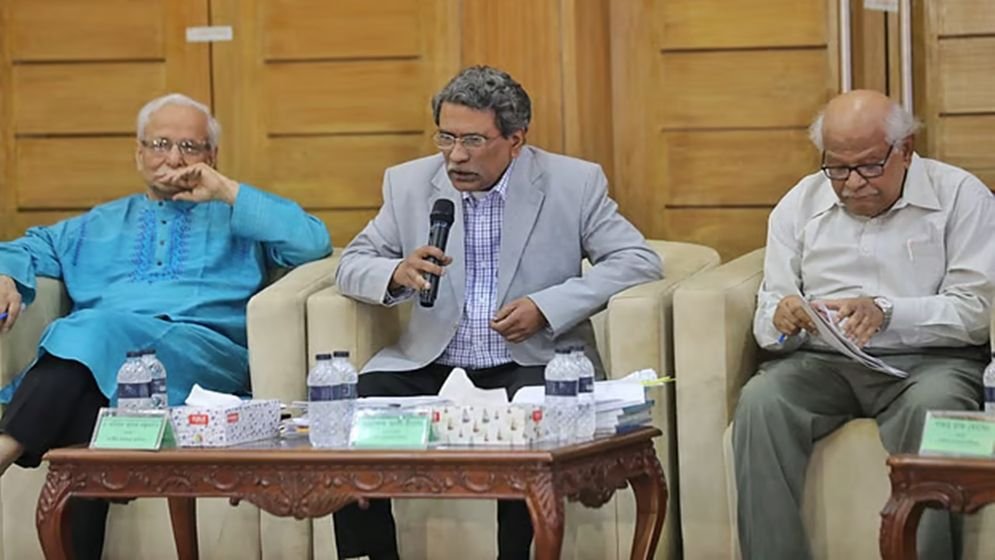 প্রধানমন্ত্রীর মেয়াদ-নির্বাচনি এলাকা নির্ধারণ নিয়ে আলোচনা: আলী রীয়াজ