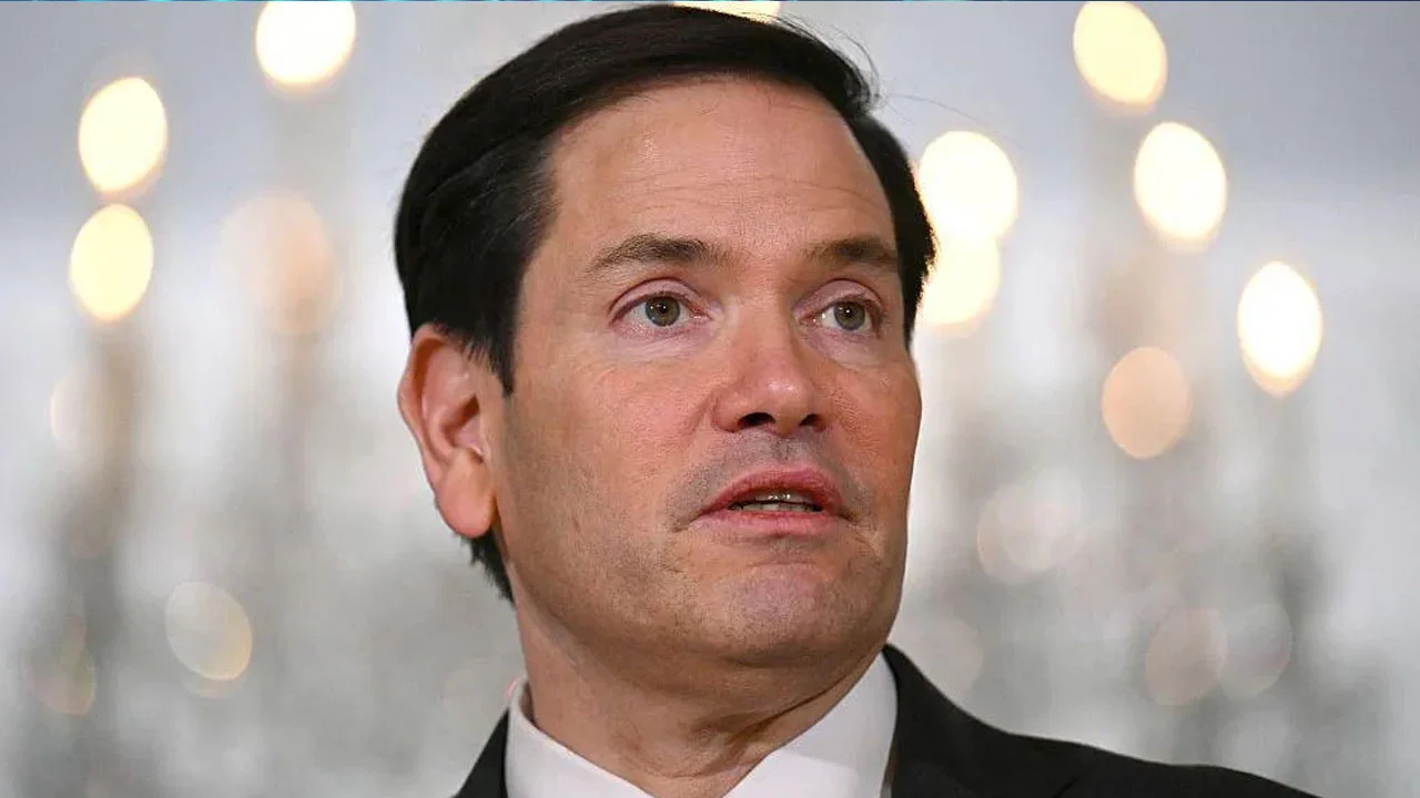 ইরানকে হরমুজ প্রণালী বন্ধ না করতে চীনের প্রতি আহ্বান যুক্তরাষ্ট্রের