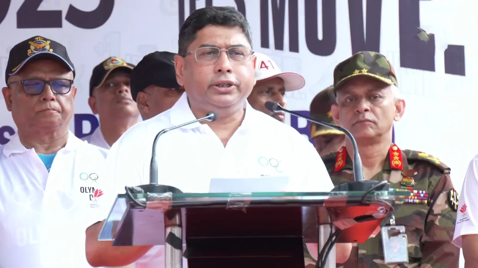 বর্তমান পরিস্থিতিতে ভ্রাতৃত্ব ও শৃঙ্খলার চর্চা আরও জরুরি: সেনাপ্রধান