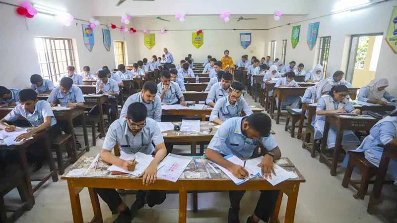 শান্তিপূর্ণ এইচএসসি পরীক্ষা নিশ্চিতে বিশেষ নির্দেশনা