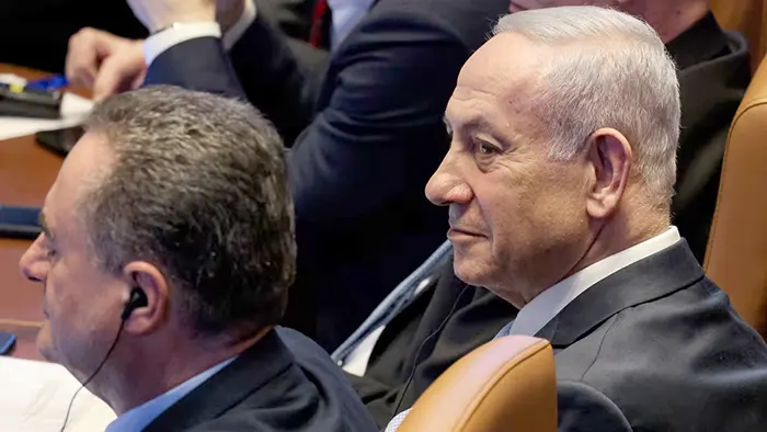 কোনদিকে নেতানিয়াহু যুদ্ধ নাকি শান্তি?