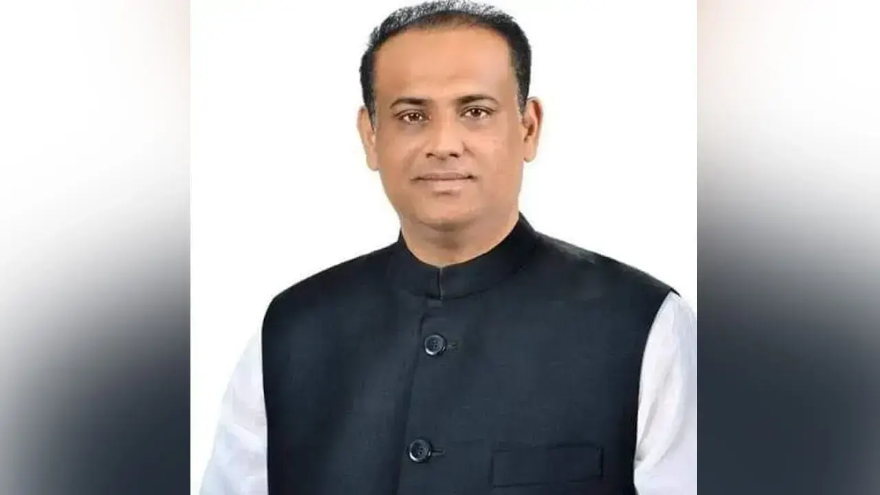 সাবেক ভূমিমন্ত্রীর ৫৭৬ কোটি টাকার বিও অ্যাকাউন্ট অবরুদ্ধ