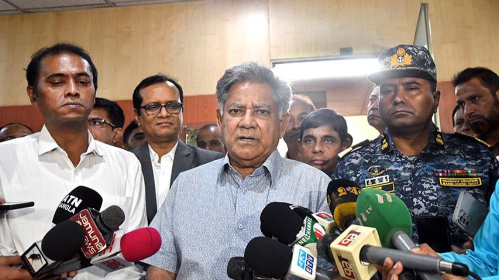 আয় বাড়াতে আরও ৩ জাহাজ কেনা হচ্ছে: নৌপরিবহণ উপদেষ্টা