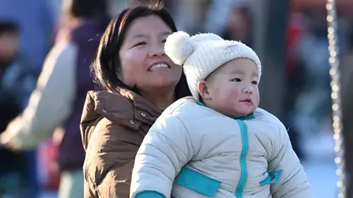 জন্মহার বৃদ্ধিতে চীন সরকারের নতুন উদ্যোগ