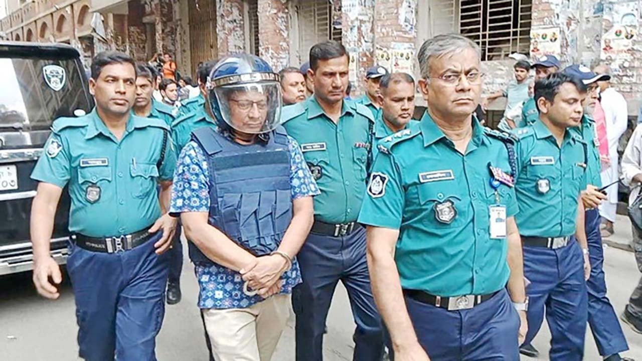 শেখ হাসিনার বিরুদ্ধে রাজসাক্ষী মামুন ট্রাইব্যুনালে