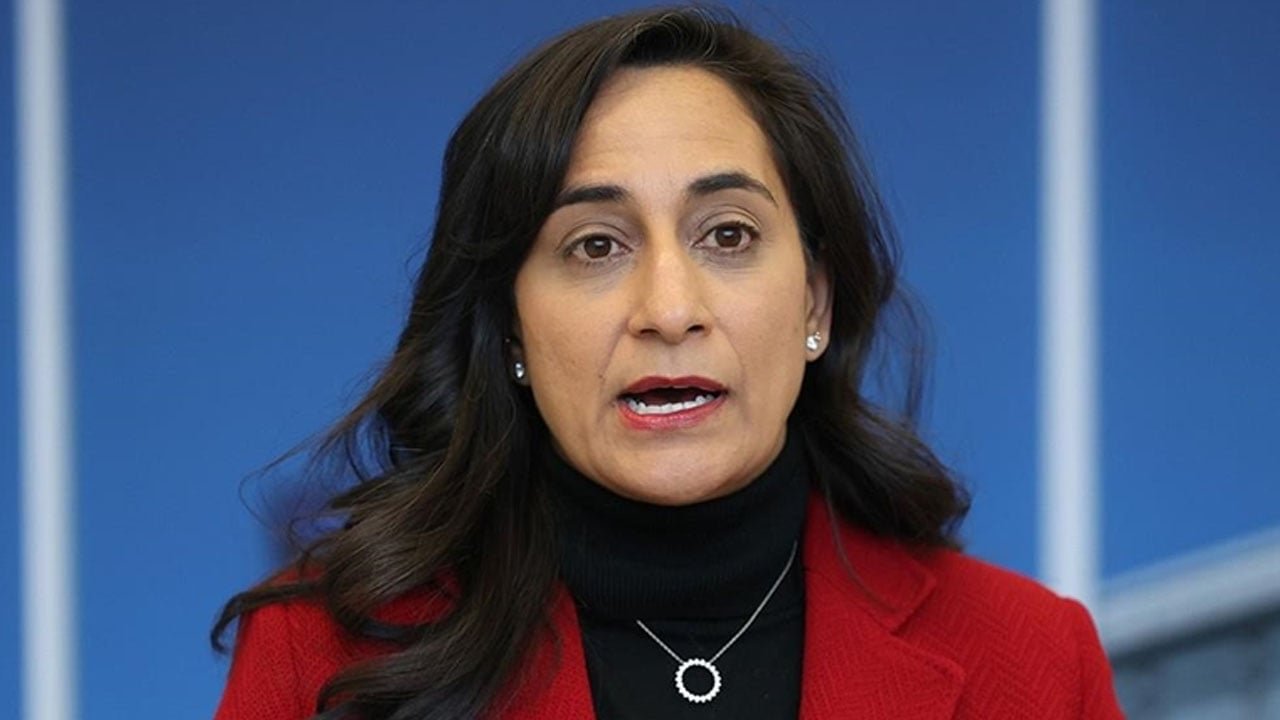 ইসরাইলকে কোন অস্ত্র দেবে না কানাডা, নিষেধাজ্ঞা বহাল